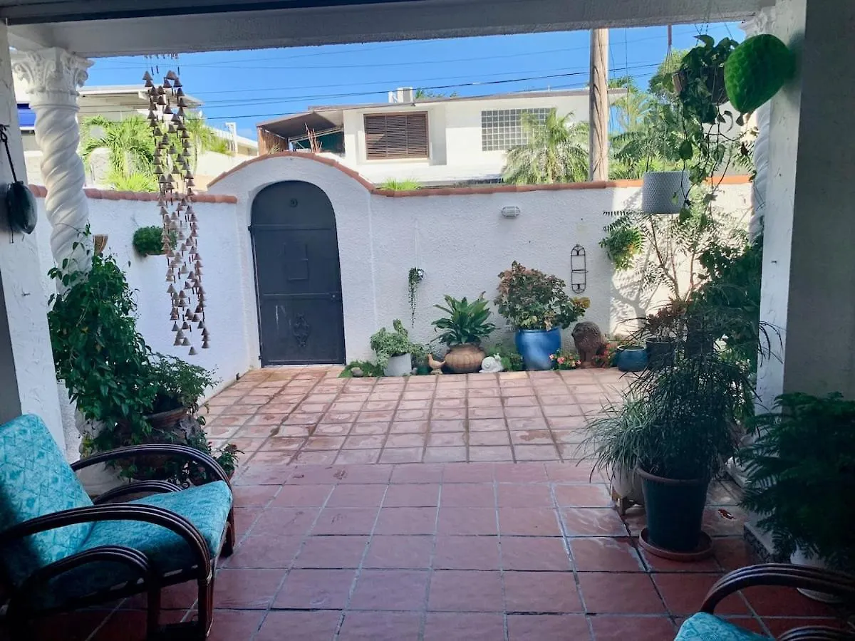 Nyaraló Footprints Beach House At Yardley Place San Juan
