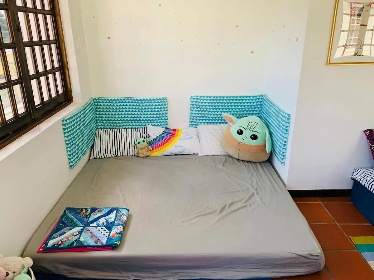 Footprints Beach House At Yardley Place San Juan Casa vacanze